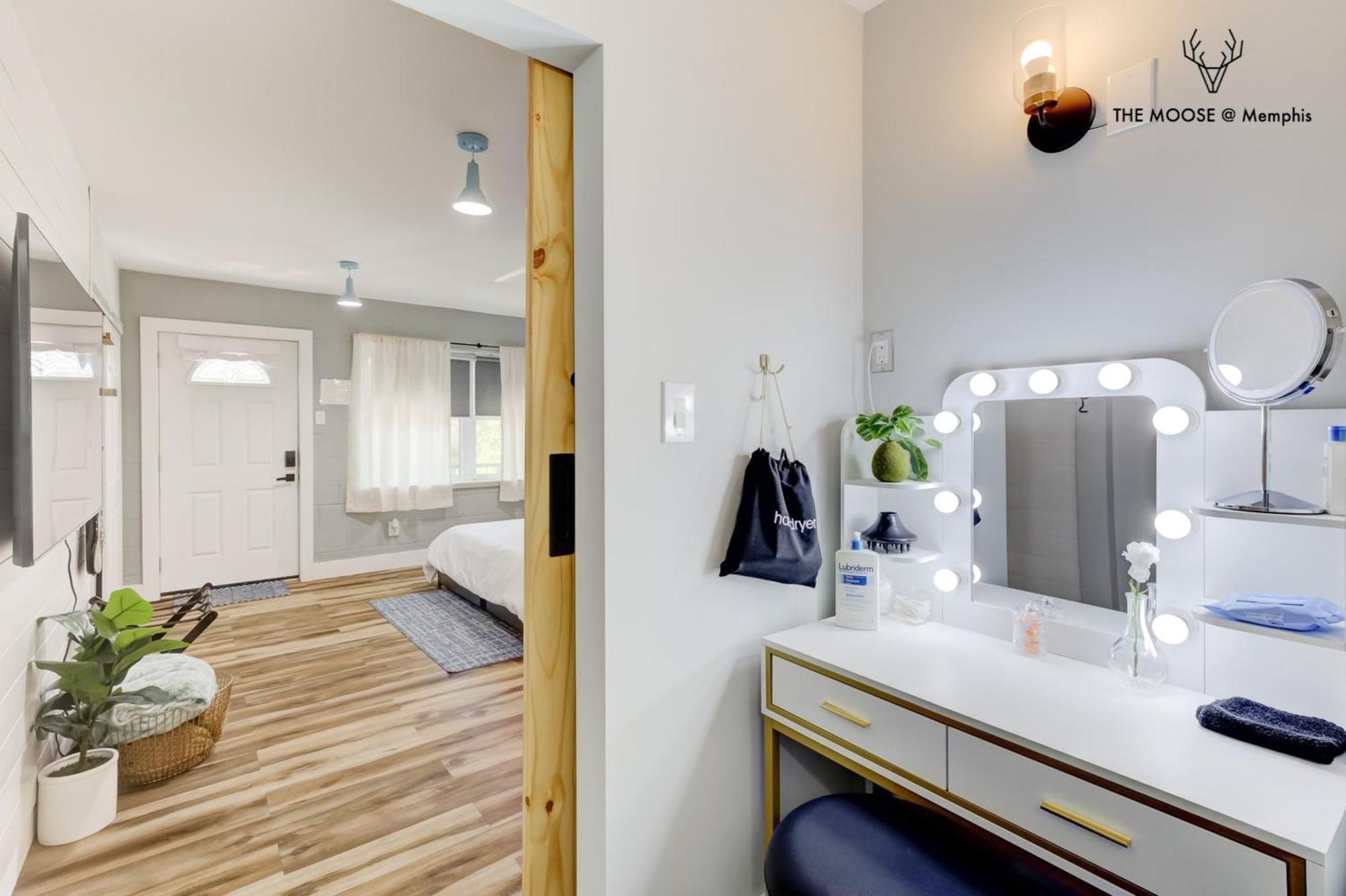 멤피스 The Moose #11 - Luxe Modern Loft With King Bed, Free Parking & Wi-Fi 아파트 외부 사진